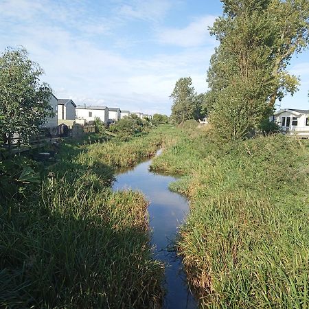 Lyntons 3 Bedroom Caravan Pets Stay Free Linen Included Heacham Buitenkant foto