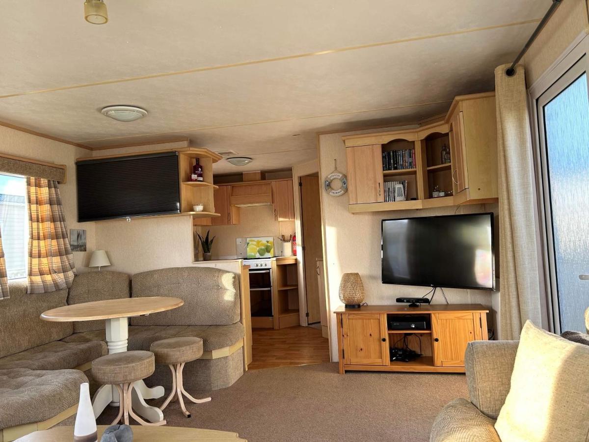 Lyntons 3 Bedroom Caravan Pets Stay Free Linen Included Heacham Buitenkant foto
