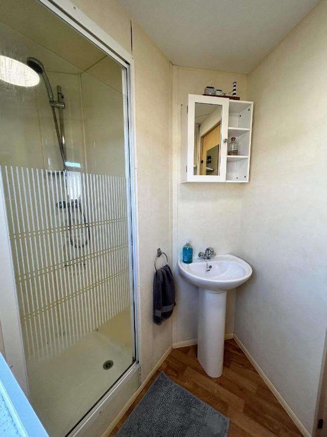 Lyntons 3 Bedroom Caravan Pets Stay Free Linen Included Heacham Buitenkant foto
